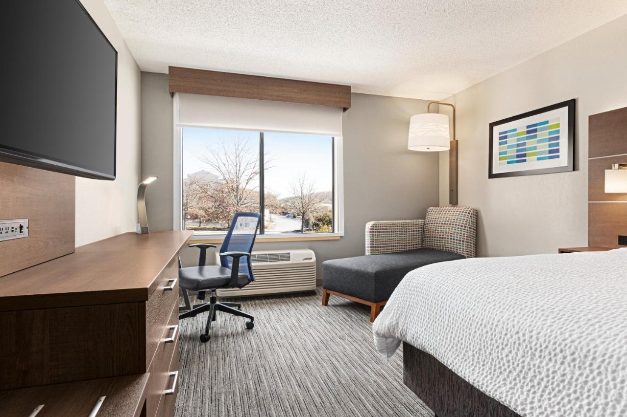 Holiday Inn Express Hotel & Suites Anniston/Oxford By Ihg Eksteriør billede