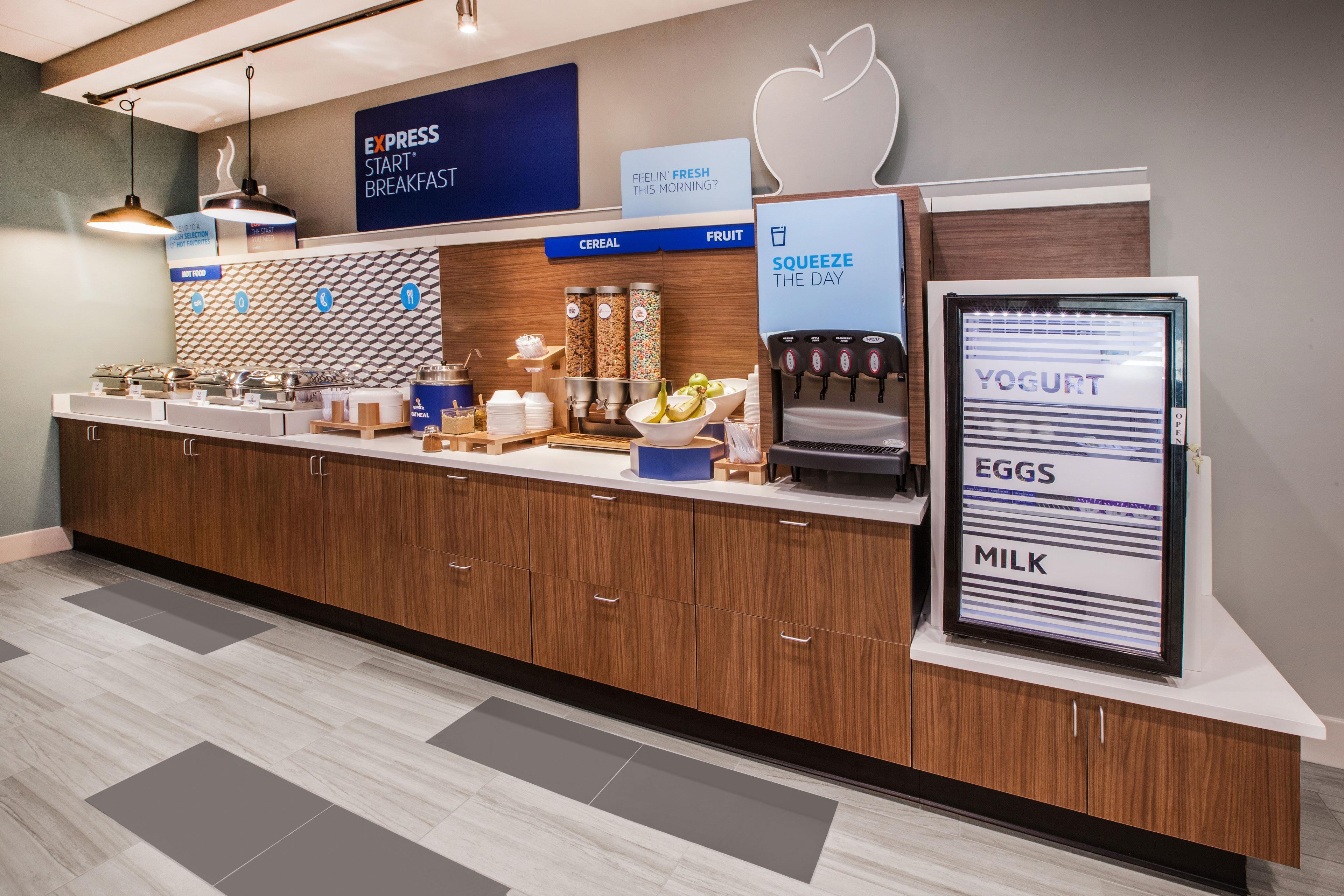 Holiday Inn Express Hotel & Suites Anniston/Oxford By Ihg Eksteriør billede